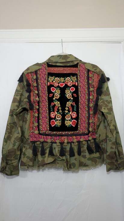 Zara Jackets & Blazers - Zara Woman Camouflage Embroidered Tassel Peplum Jacket Size M